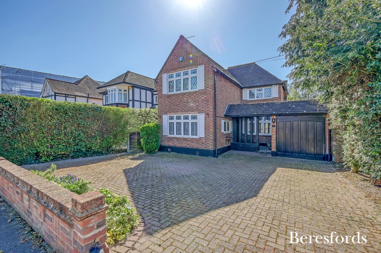 Images for Parkland Avenue, Upminster, RM14