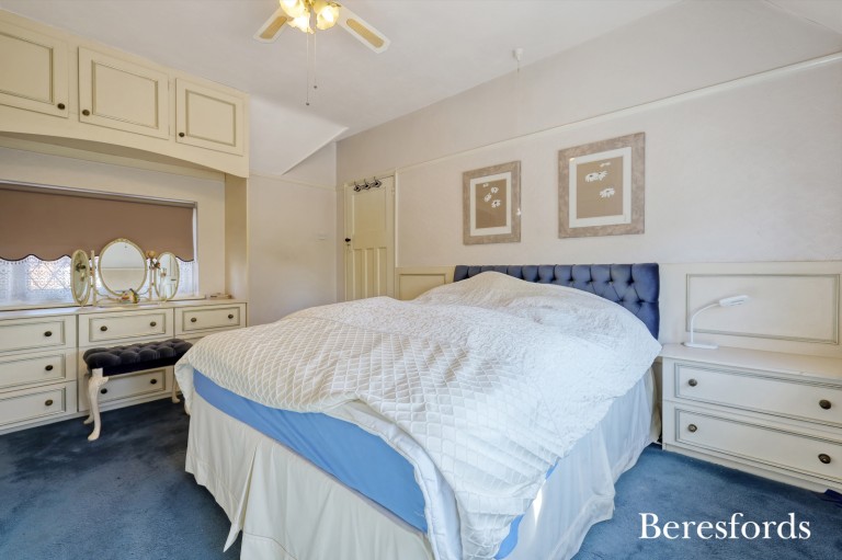 Images for Parkland Avenue, Upminster, RM14