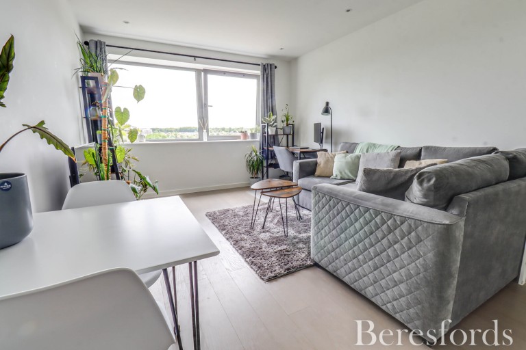 Images for Hubert Road, Brentwood, Essex, CM14