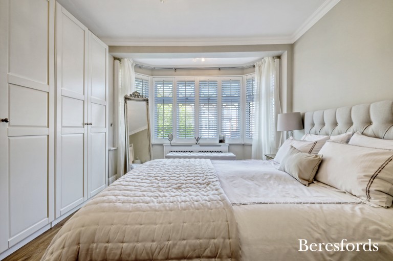 Images for Brackendale Gardens, Upminster, RM14