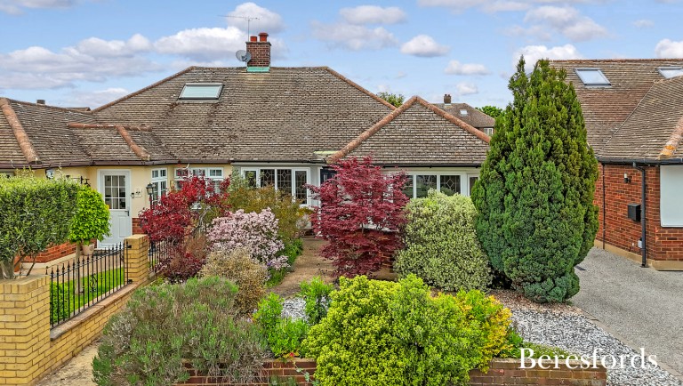 Images for Dunmow Gardens, West Horndon, Brentwood, Essex, CM13