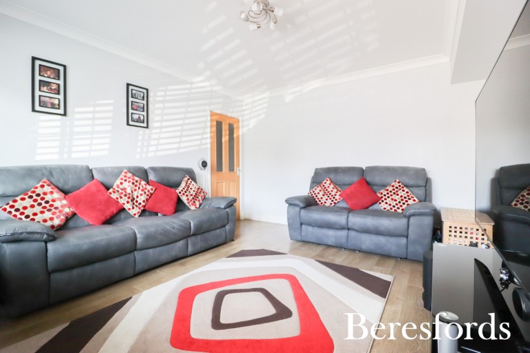 Images for Marlborough Gardens, Upminster, RM14