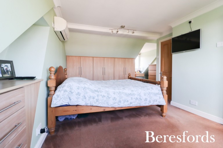 Images for Marlborough Gardens, Upminster, RM14