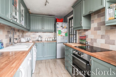 Click the photo for more details of Rayfield Close, Barnston, Dunmow, Essex, CM6