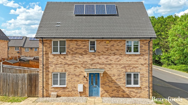 Images for Meadfarm Close, Romford, RM3