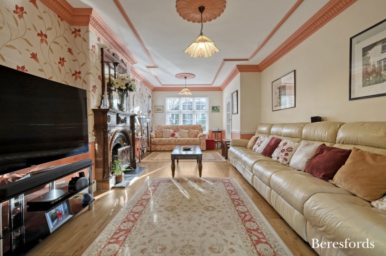 Images for Shenfield Gardens, Hutton, Brentwood, Essex, CM13