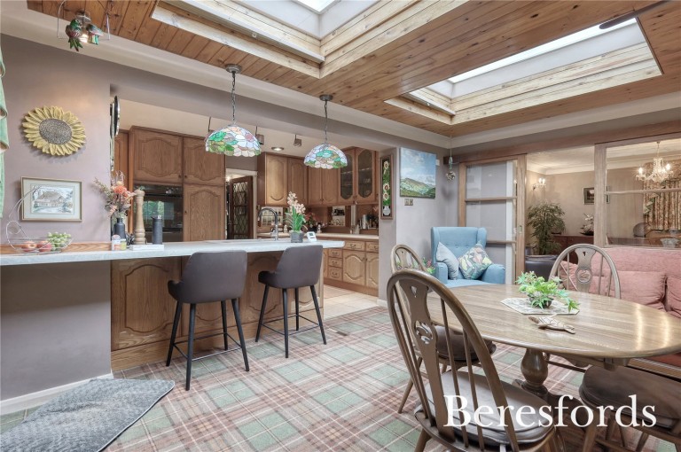 Images for Mount Avenue, Hutton Mount, Hutton, Essex, CM13