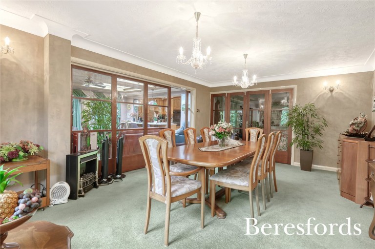 Images for Mount Avenue, Hutton Mount, Hutton, Essex, CM13