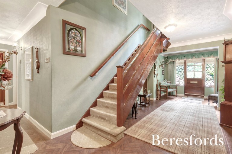 Images for Mount Avenue, Hutton Mount, Hutton, Essex, CM13