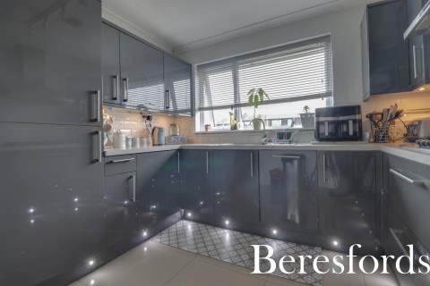 Click the photo for more details of Hunter Avenue, Shenfield, Brentwood, Essex, CM15
