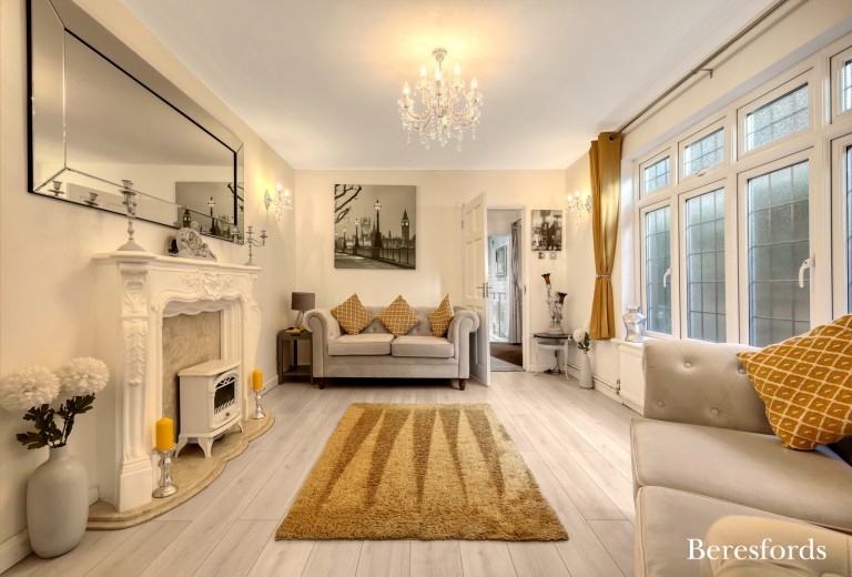 Images for Hall Green Lane, Hutton, Brentwood, Essex, CM13