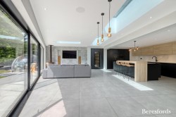 Images for Widworthy Hayes, Hutton Mount, Brentwood, Essex, CM13