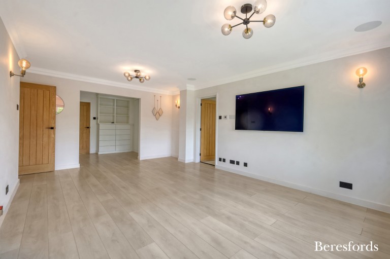 Images for Widworthy Hayes, Hutton Mount, Brentwood, Essex, CM13