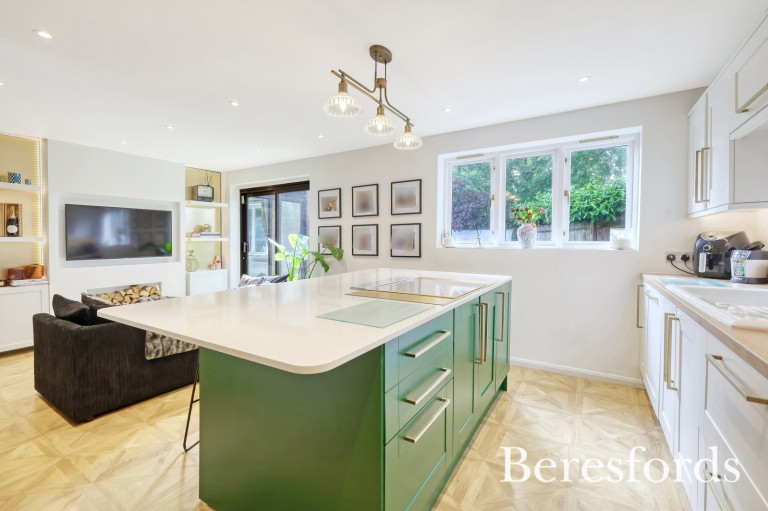Images for Halstead Way, Hutton, Brentwood, Essex, CM13