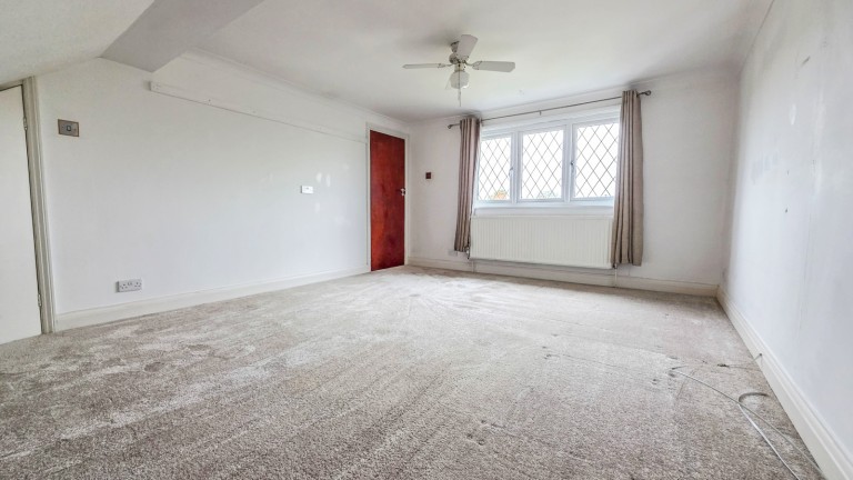 Images for Cambridge Avenue, Gidea Park, RM2