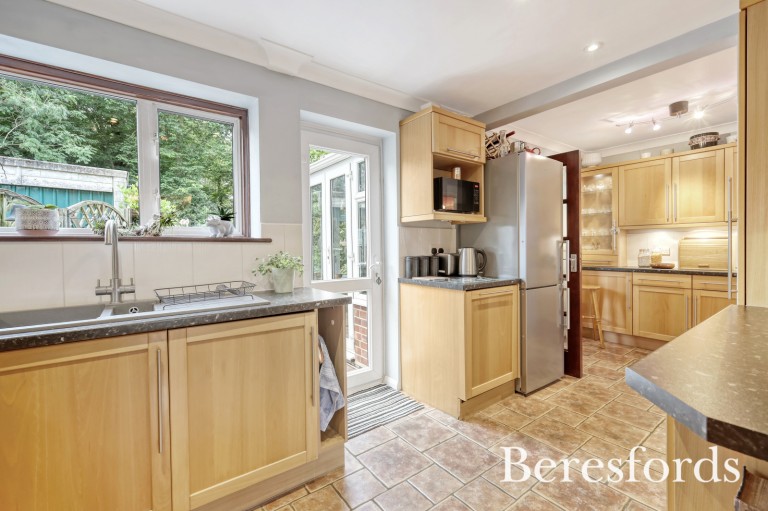 Images for Shaw Crescent, Hutton, Brentwood, Essex, CM13