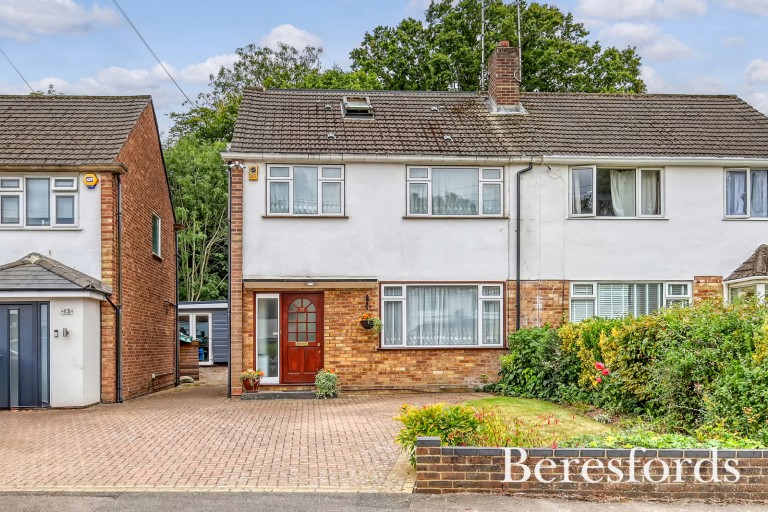 Images for Shaw Crescent, Hutton, Brentwood, Essex, CM13