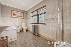 Images for Gidea Close, Gidea Park, Romford, RM2
