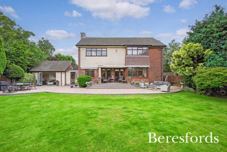 Images for Gidea Close, Gidea Park, Romford, RM2