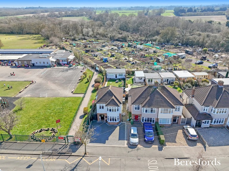 Images for Ashvale Gardens, Upminster, RM14