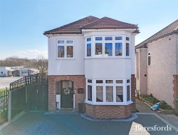 Images for Ashvale Gardens, Upminster, RM14