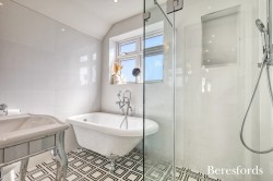 Images for Ashvale Gardens, Upminster, RM14