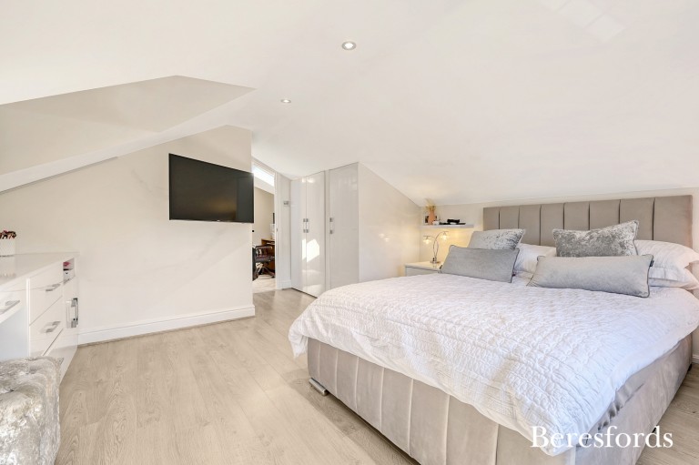 Images for Rayleigh Road, Hutton, Brentwood, Essex, CM13