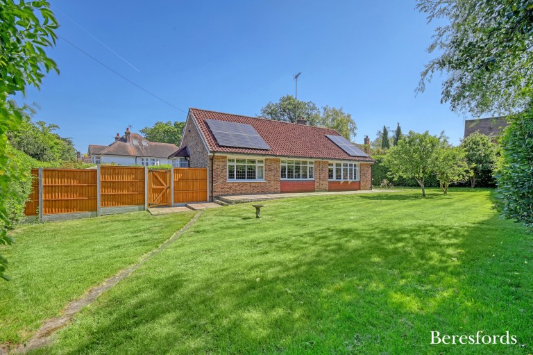 Images for Herington Grove, Hutton Mount, Brentwood, Essex, CM13
