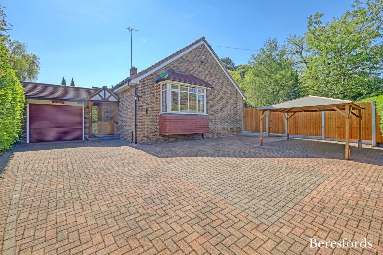 Images for Herington Grove, Hutton Mount, Brentwood, Essex, CM13
