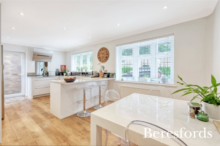 Images for Spurgate, Hutton, Brentwood, Essex, CM13