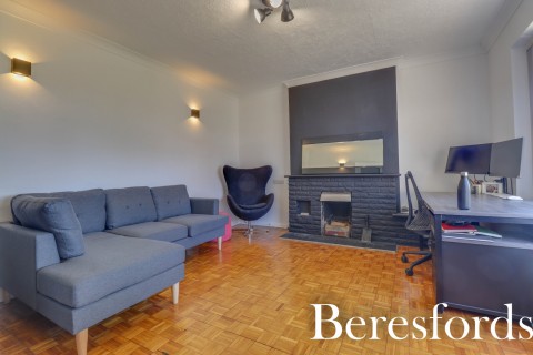Click the photo for more details of Walton Gardens, Hutton, Brentwood, Essex, CM13