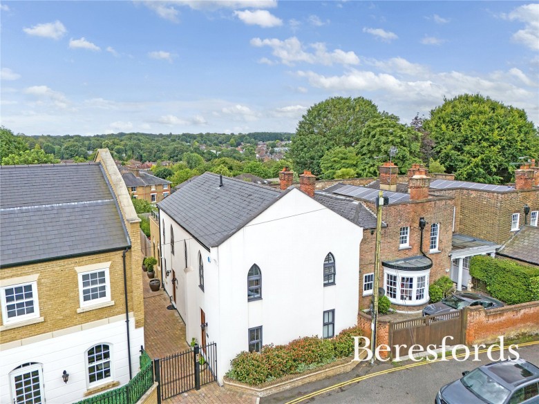 Click the photo for more details of Primrose Hill, Brentwood, Essex, CM14