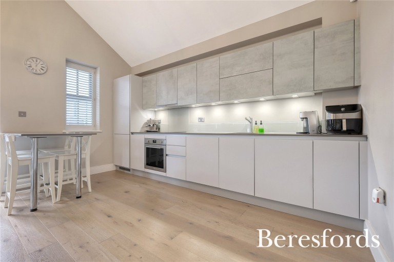 Images for Primrose Hill, Brentwood, Essex, CM14