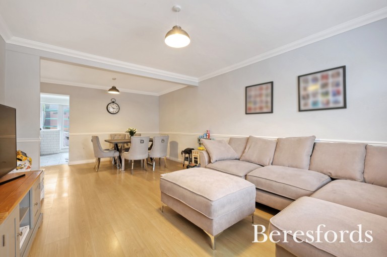 Images for Whittington Road, Hutton, Brentwood, Essex, CM13