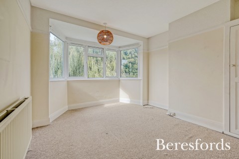 Click the photo for more details of Champion Road, Upminster, RM14