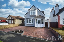 Images for Clyde Way, Rise Park, Romford, RM1