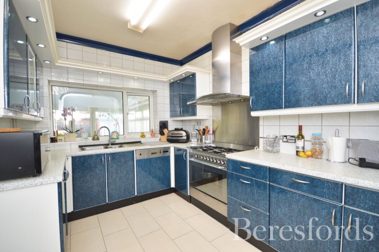 Images for Clyde Way, Rise Park, Romford, RM1