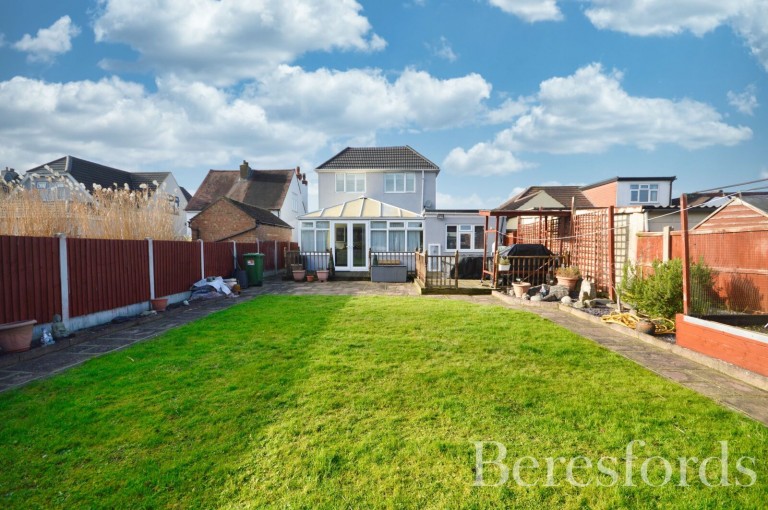 Images for Clyde Way, Rise Park, Romford, RM1