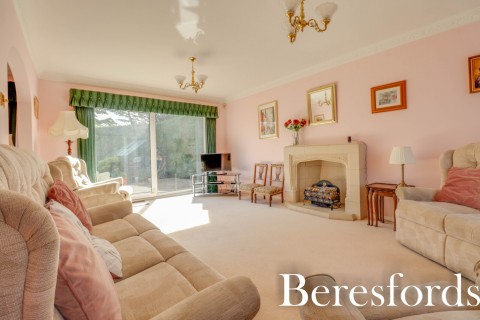 Click the photo for more details of Bowhay, Hutton, Brentwood, Essex, CM13