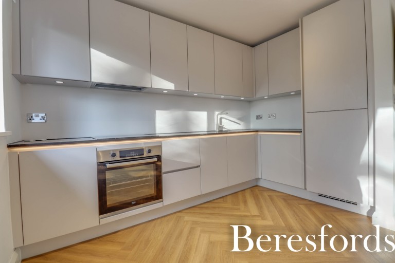 Images for Bradwell Court, Bradwell Green, Hutton, Essex, CM13