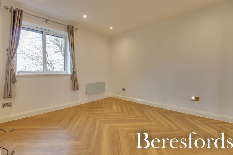 Images for Bradwell Court, Bradwell Green, Hutton, Essex, CM13