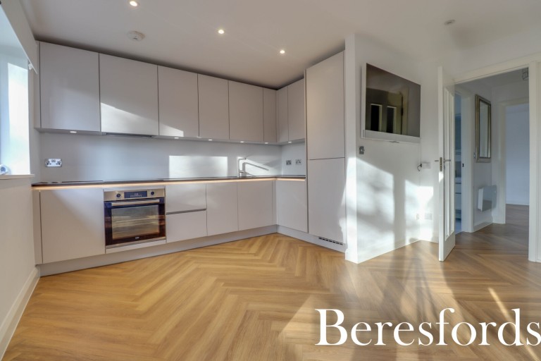 Images for Bradwell Court, Bradwell Green, Hutton, Essex, CM13