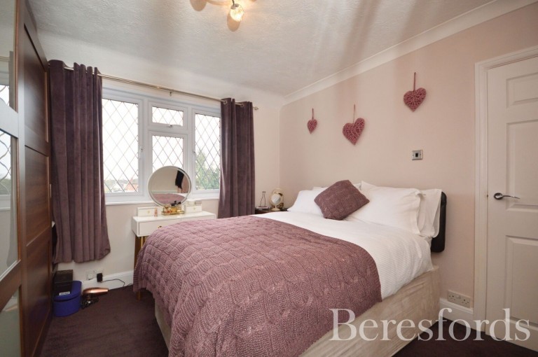 Images for Hamilton Avenue, Rise Park, Romford, RM1