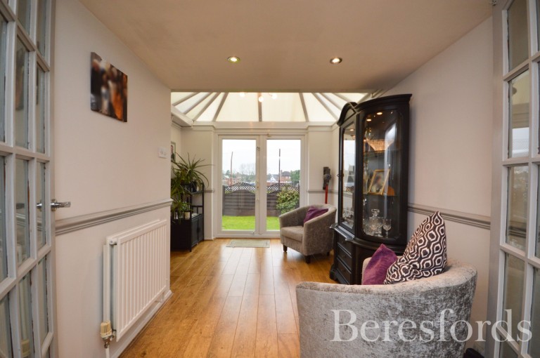 Images for Hamilton Avenue, Rise Park, Romford, RM1