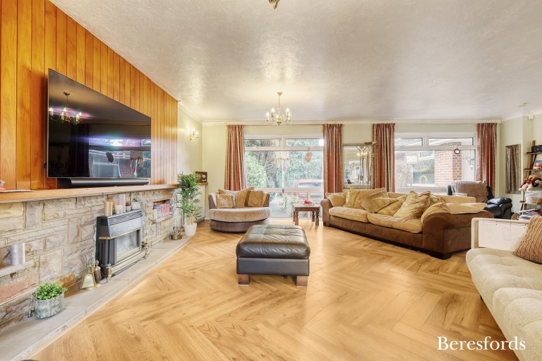 Images for Spurgate, Hutton Mount, Brentwood, Essex, CM13