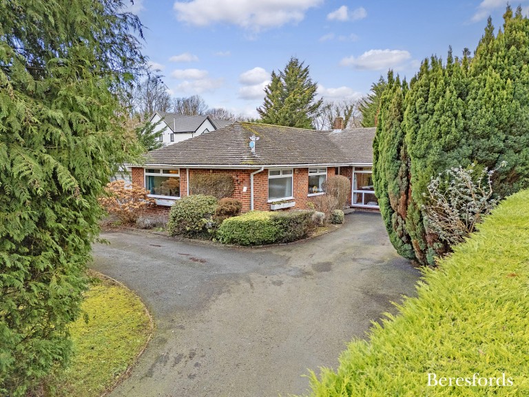 Images for Spurgate, Hutton Mount, Brentwood, Essex, CM13