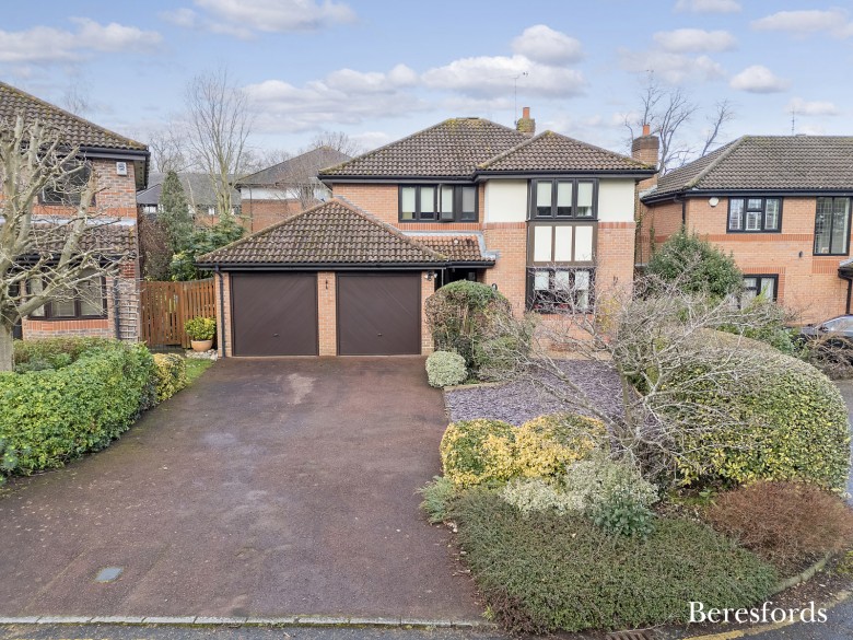 Click the photo for more details of Wenham Gardens, Hutton, Brentwood, Essex, CM13
