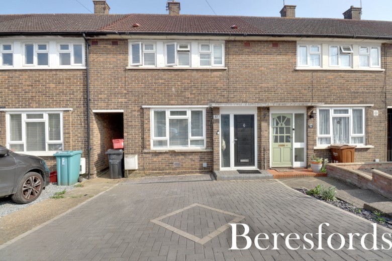 Click the photo for more details of Whittington Road, Hutton, Brentwood, Essex, CM13