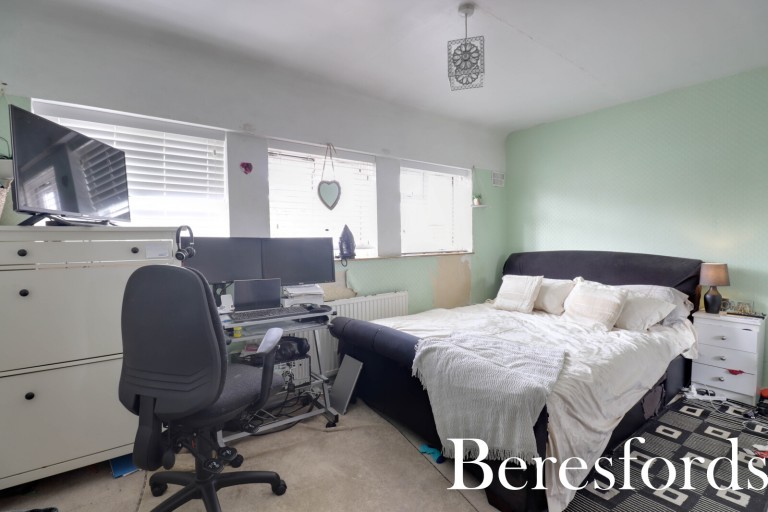 Images for Whittington Road, Hutton, Brentwood, Essex, CM13