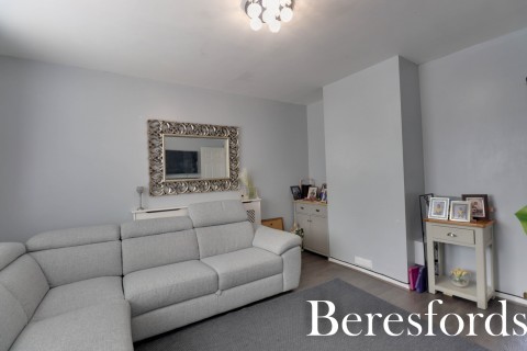 Click the photo for more details of Whittington Road, Hutton, Brentwood, Essex, CM13